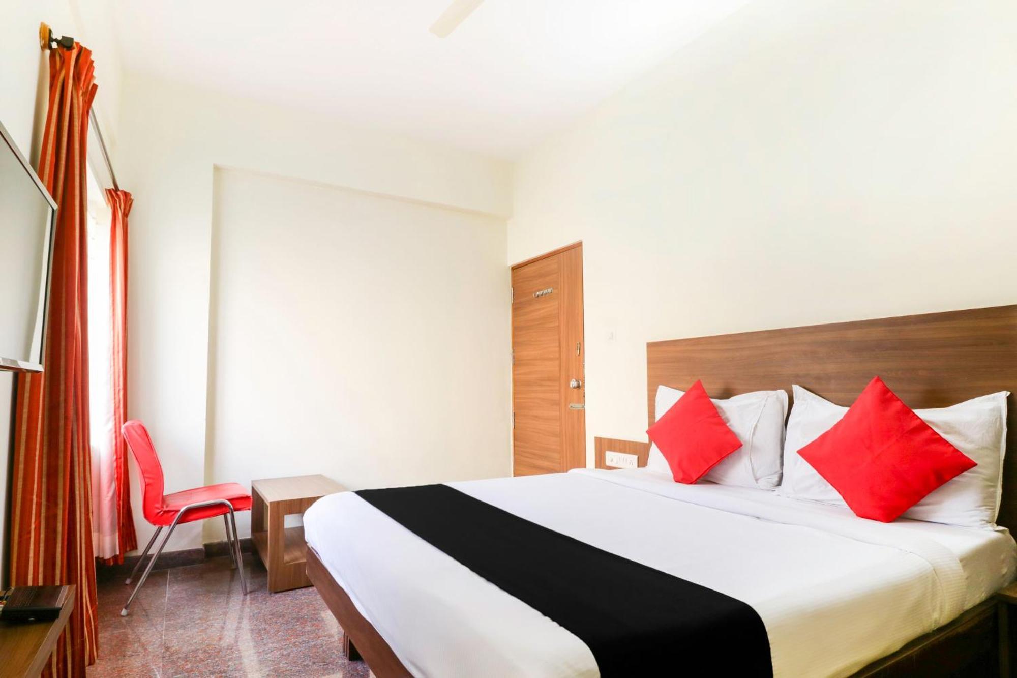 Hotel O Champion Comfort Near Hosahalli Metro Station Bangalore Exterior foto