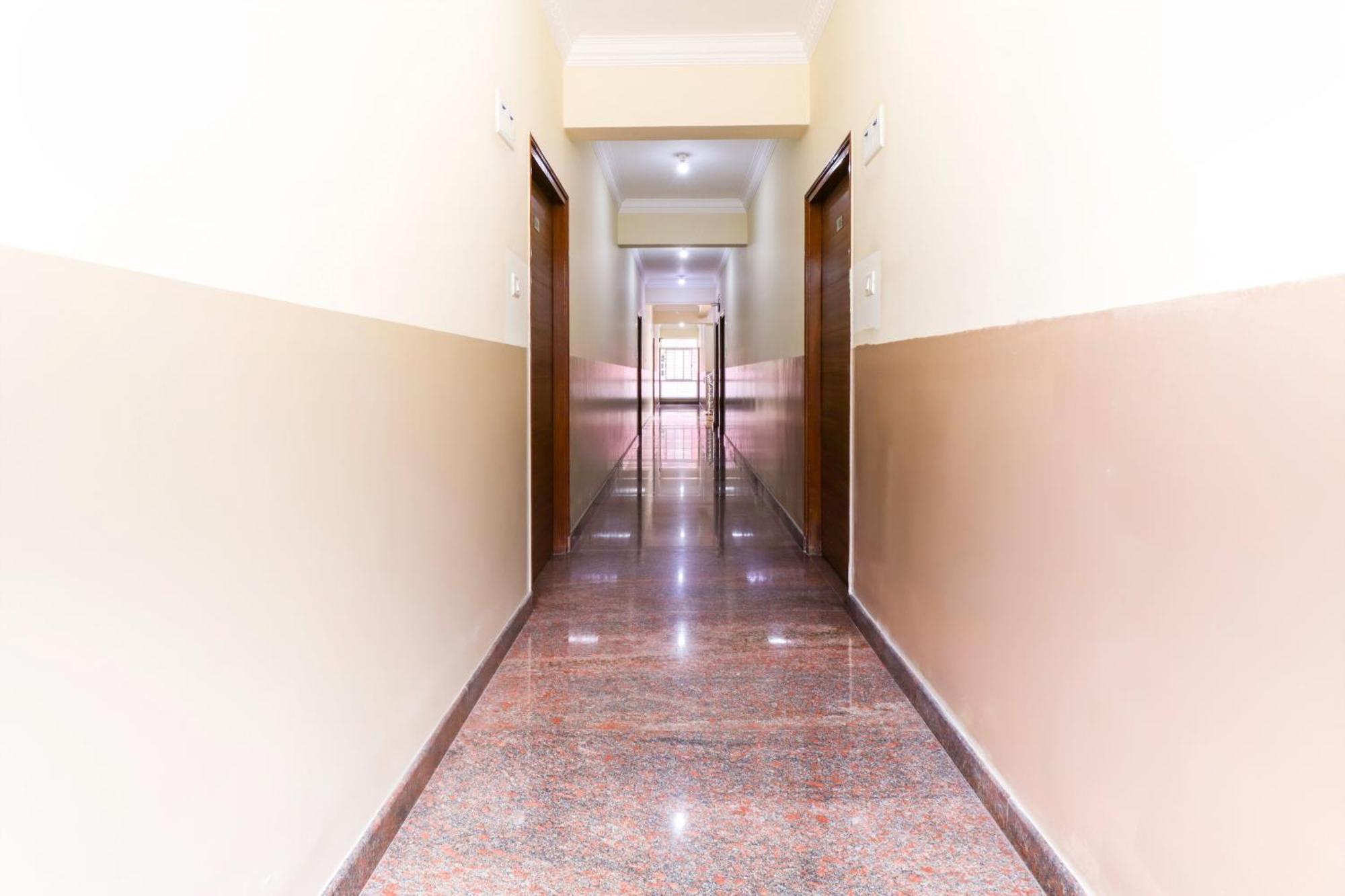 Hotel O Champion Comfort Near Hosahalli Metro Station Bangalore Exterior foto